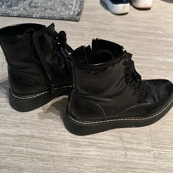 Madden girl boots - Picture 2 of 3